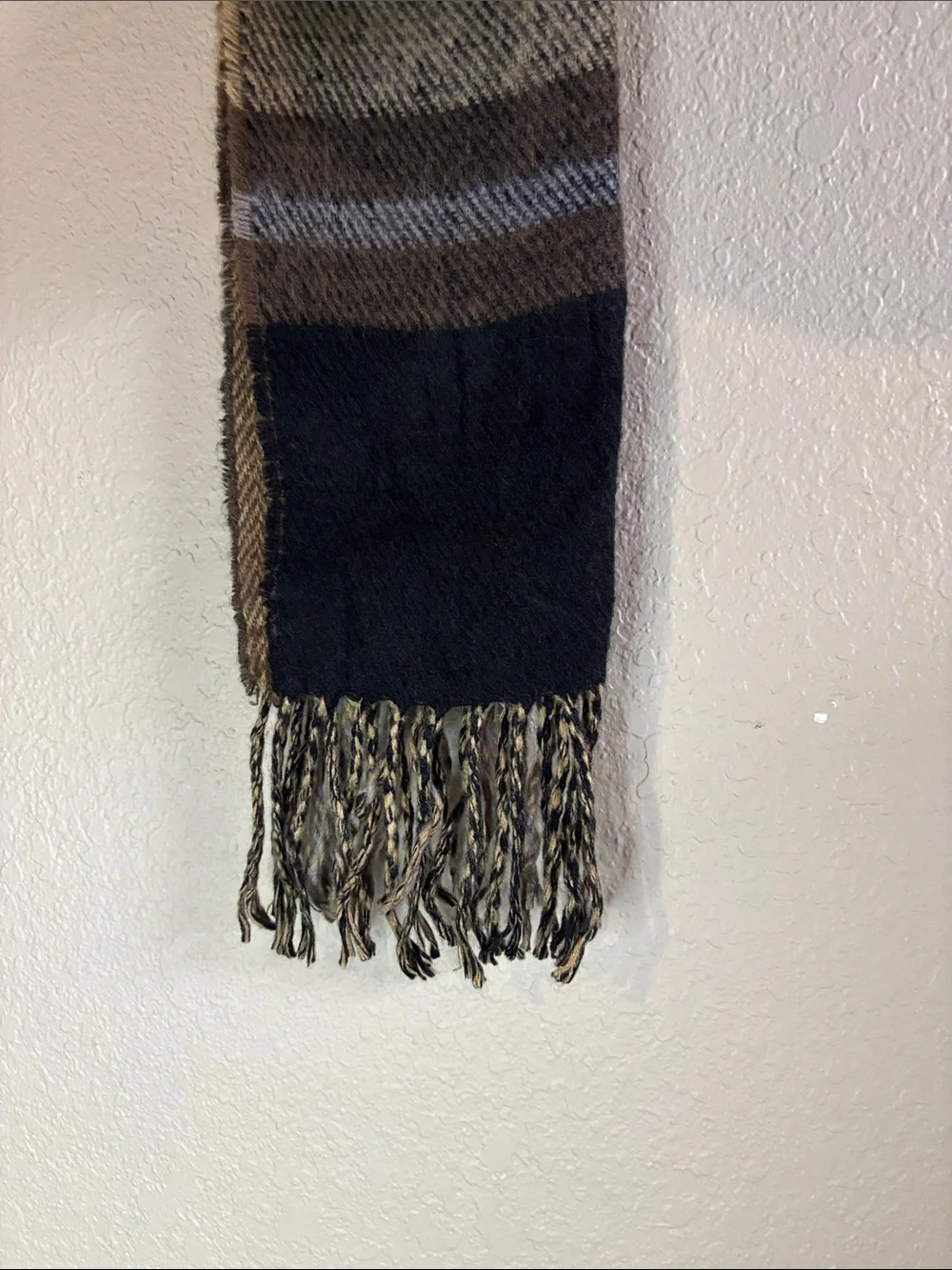 New Dockers Scarf Men’s Brown Plaid Knit Winter Scarf Classic Casual Outdoor